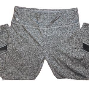 Ebb & Flow Grey and Black Mesh Leggings Size Large